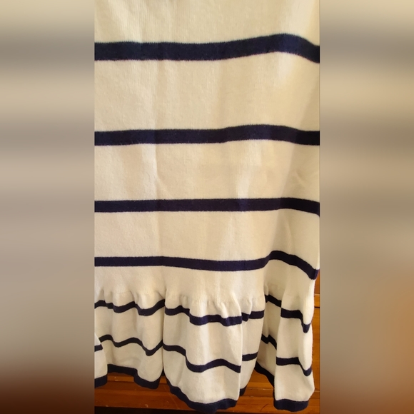 Peplum short sleeve sweater top - Picture 6 of 11